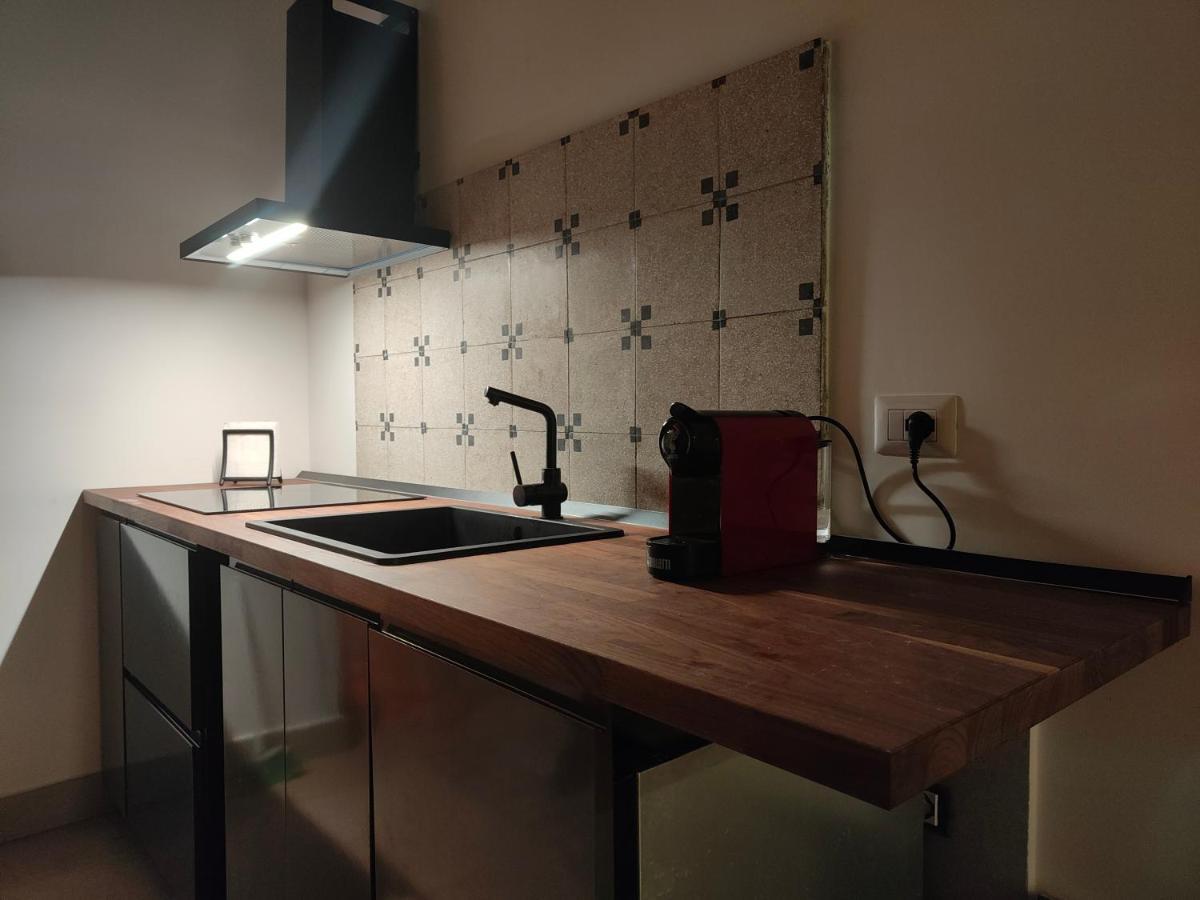 "Infrascata" Cento Metri Dal Mann Apartment Napoli Bagian luar foto